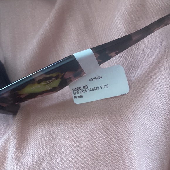 Brand new authentic Prada sunglasses - Picture 4 of 5